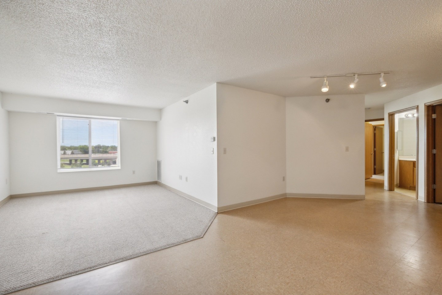 Lakewood Apartments Image 5