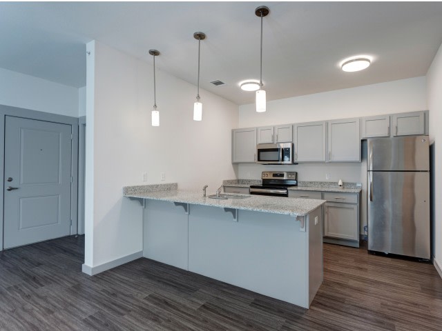 Backwater Cove Apartments Image 33