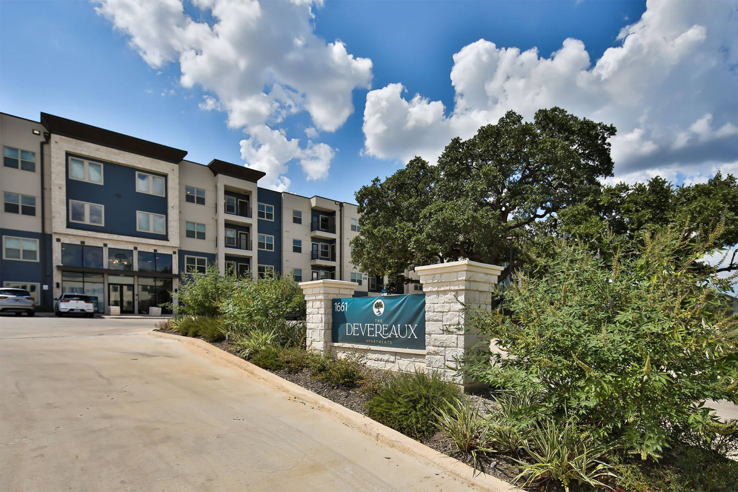 Devereaux Image 38