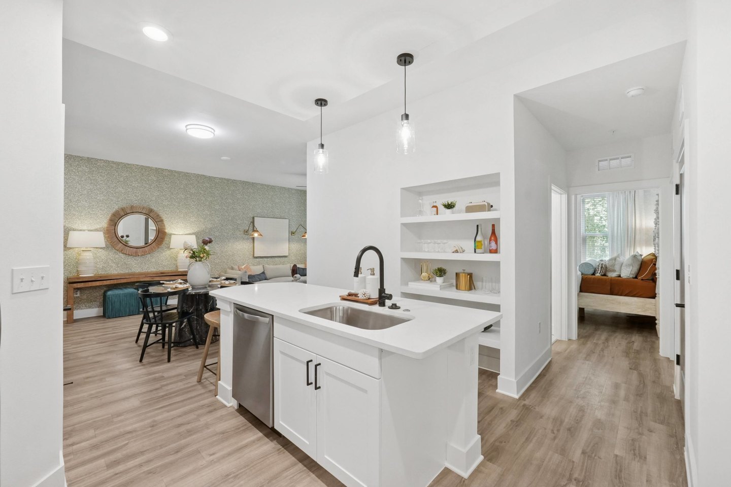 Linz Bayview Apartments Image 27