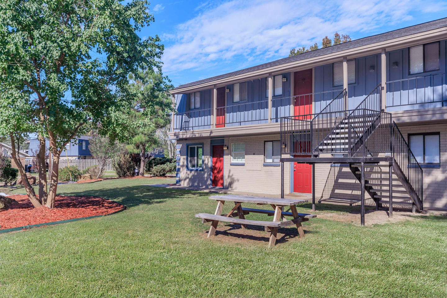 The Californian Apartments of Lufkin Image 10