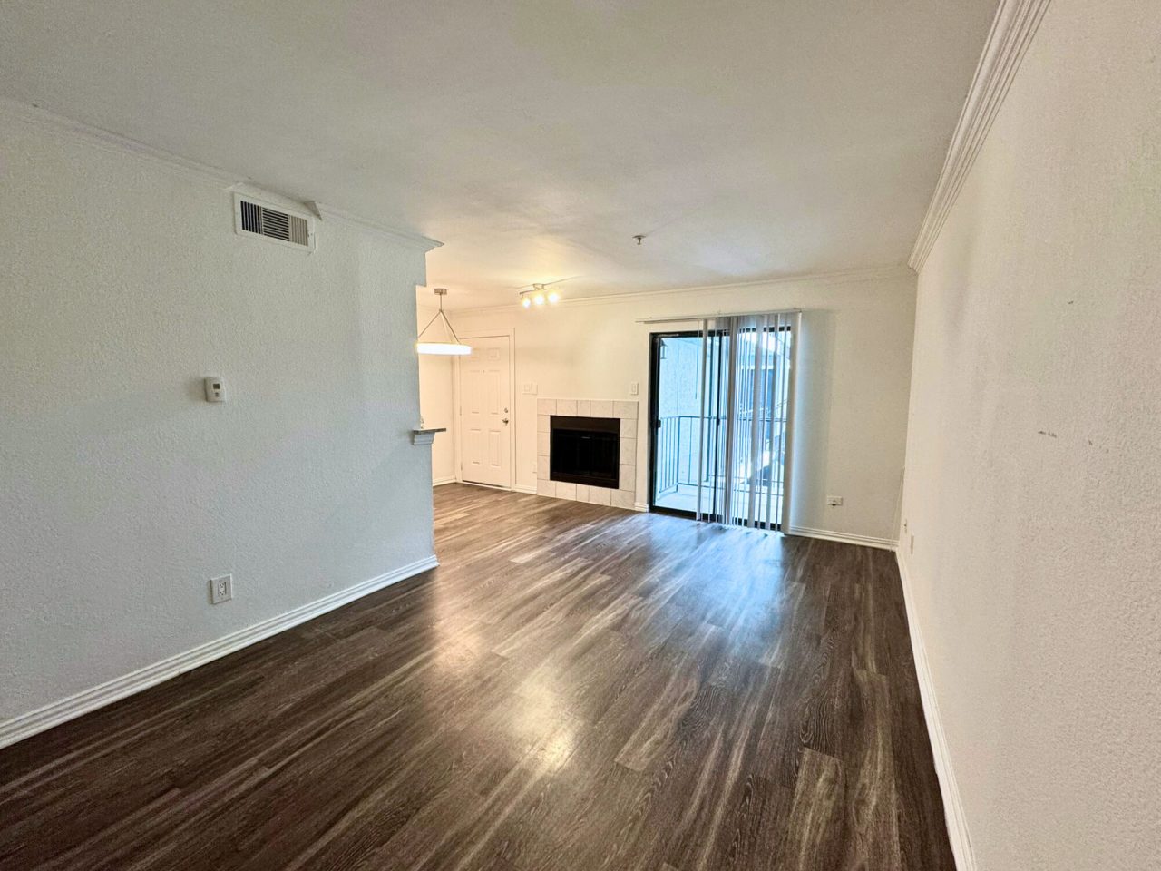 Belmont Court Apartments Image 4