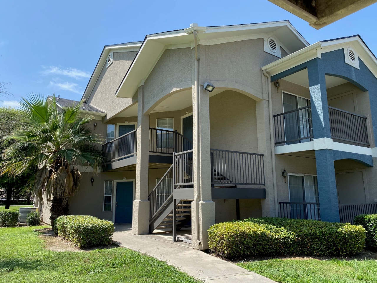 Rosillo Creek Apartments Image 2