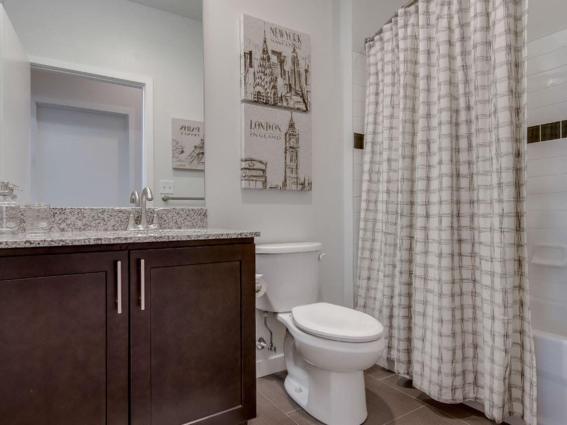 520 Park Image 3