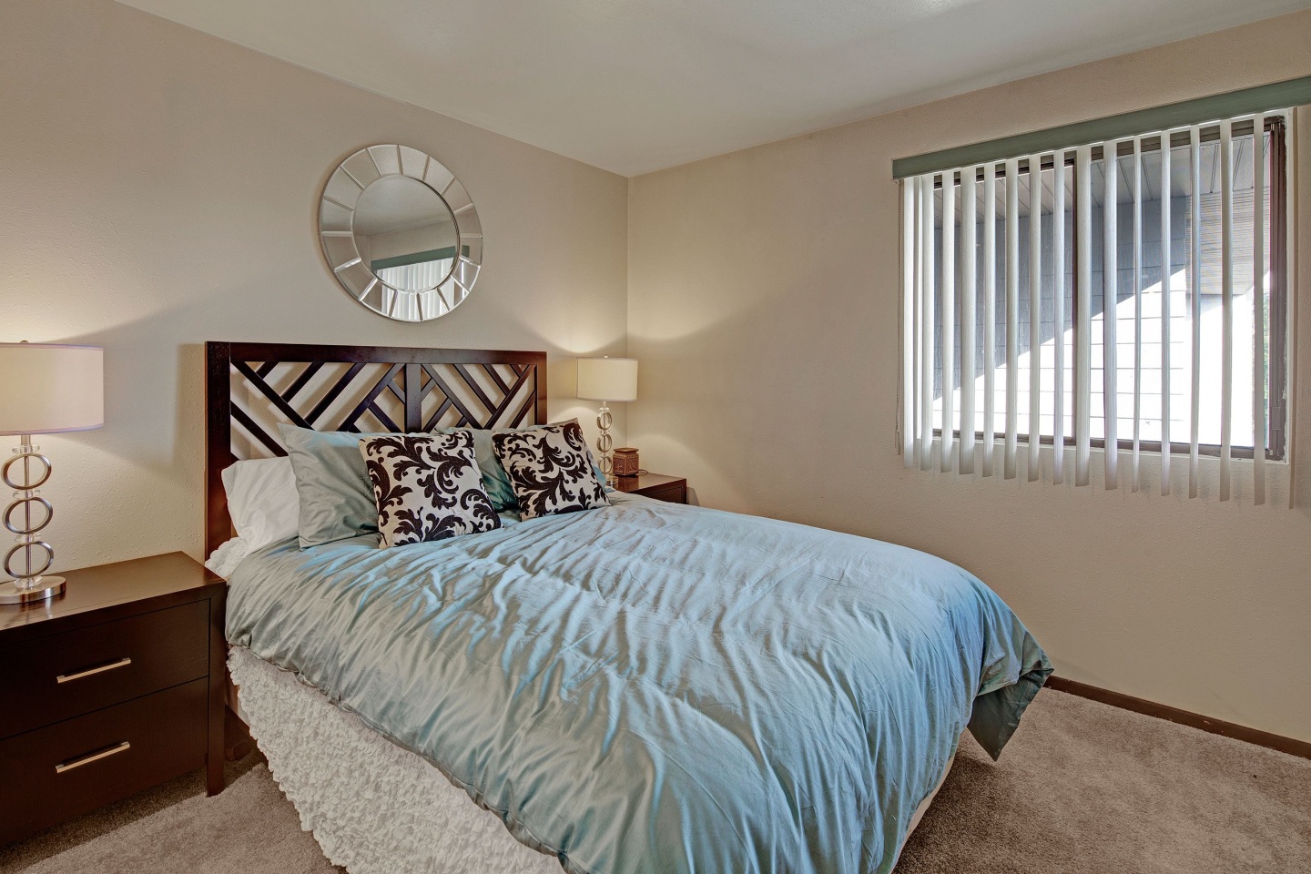 Alpine Apartments Image 3