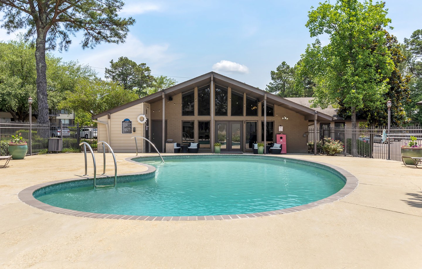 Lakeshore Landing Image 1