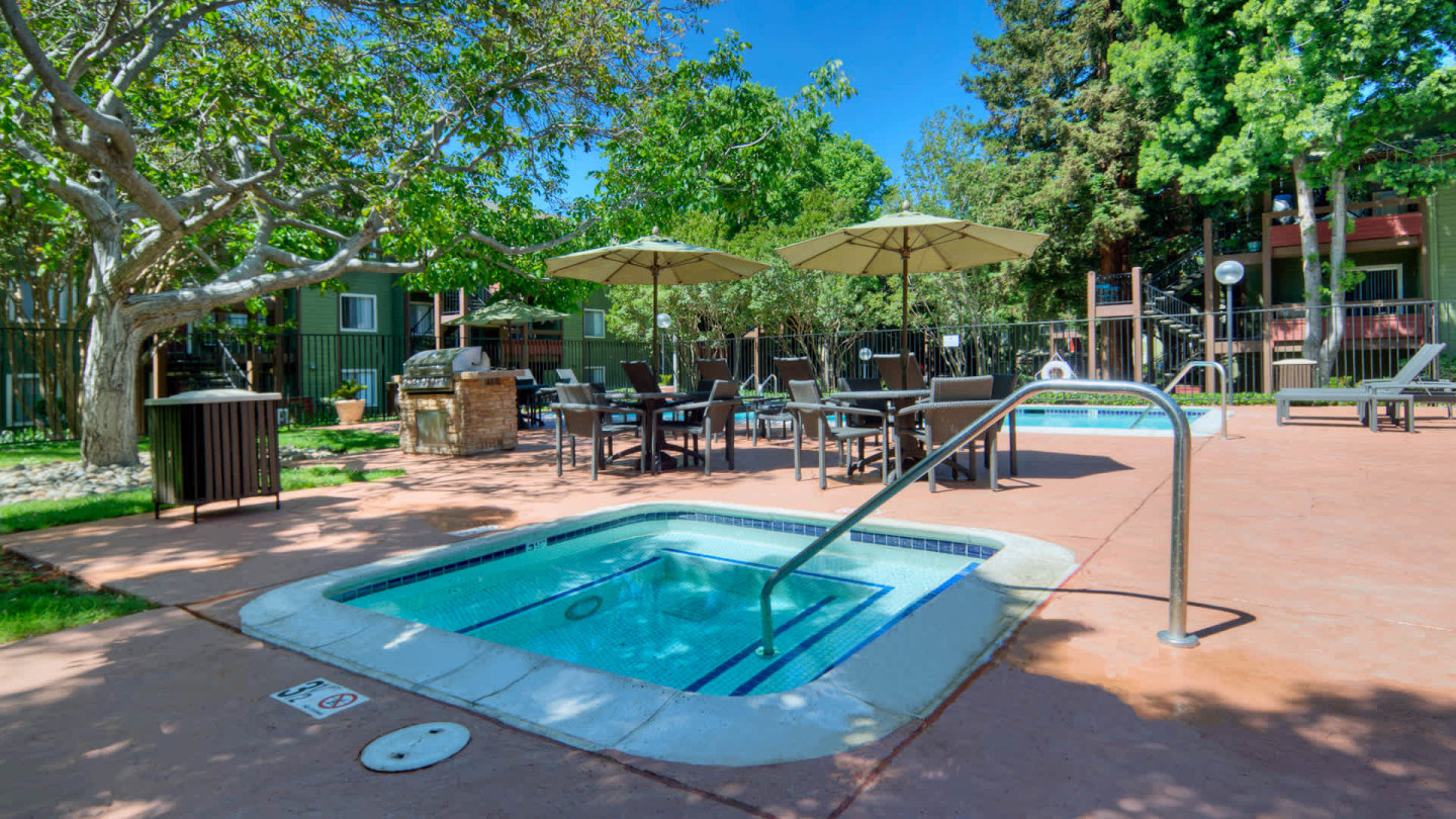Woodleaf Image 29