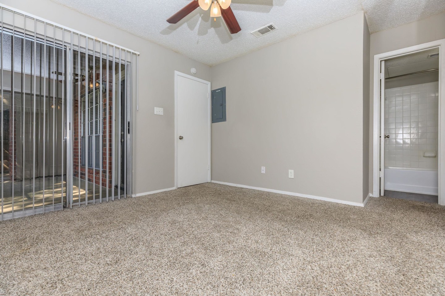 The Palisades at Bear Creek Apartment Homes Image 48