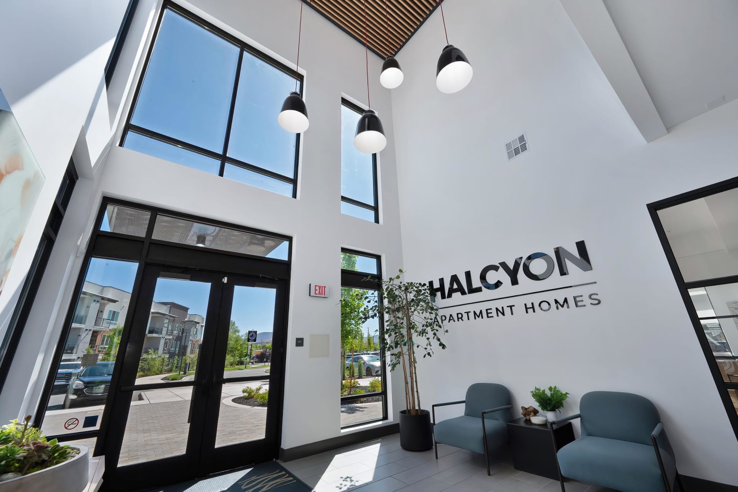 Halcyon Apartments Image 2