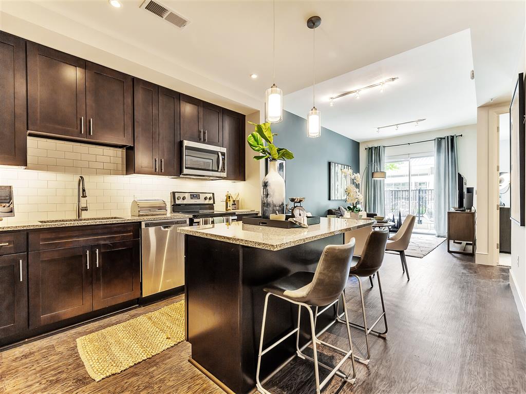 Preston Hollow Village Image 15