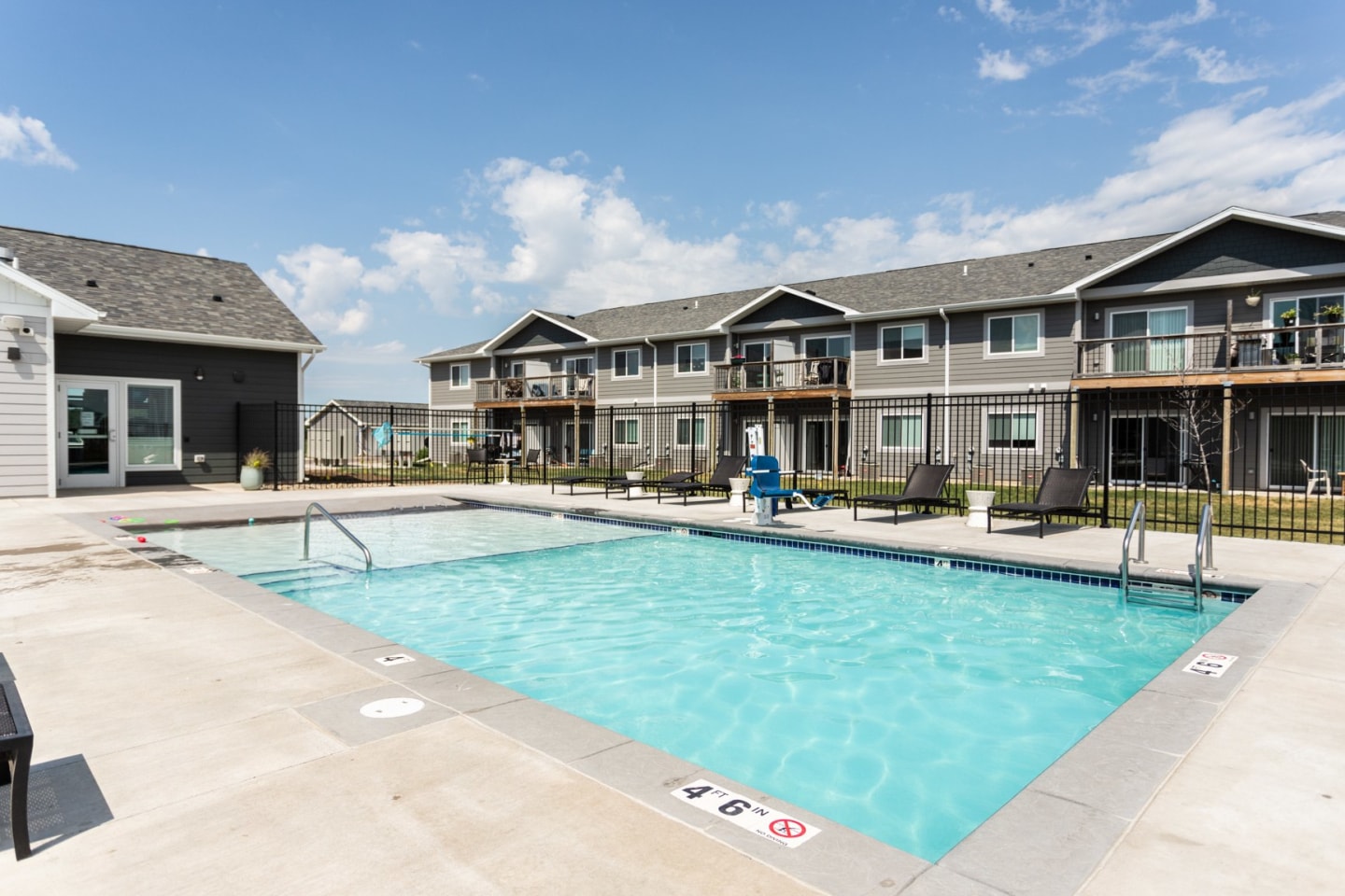 Sawyer Pointe Image 33