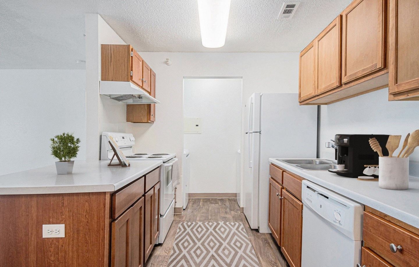 Affordable Housing - Pine Tree Apartments Image 10