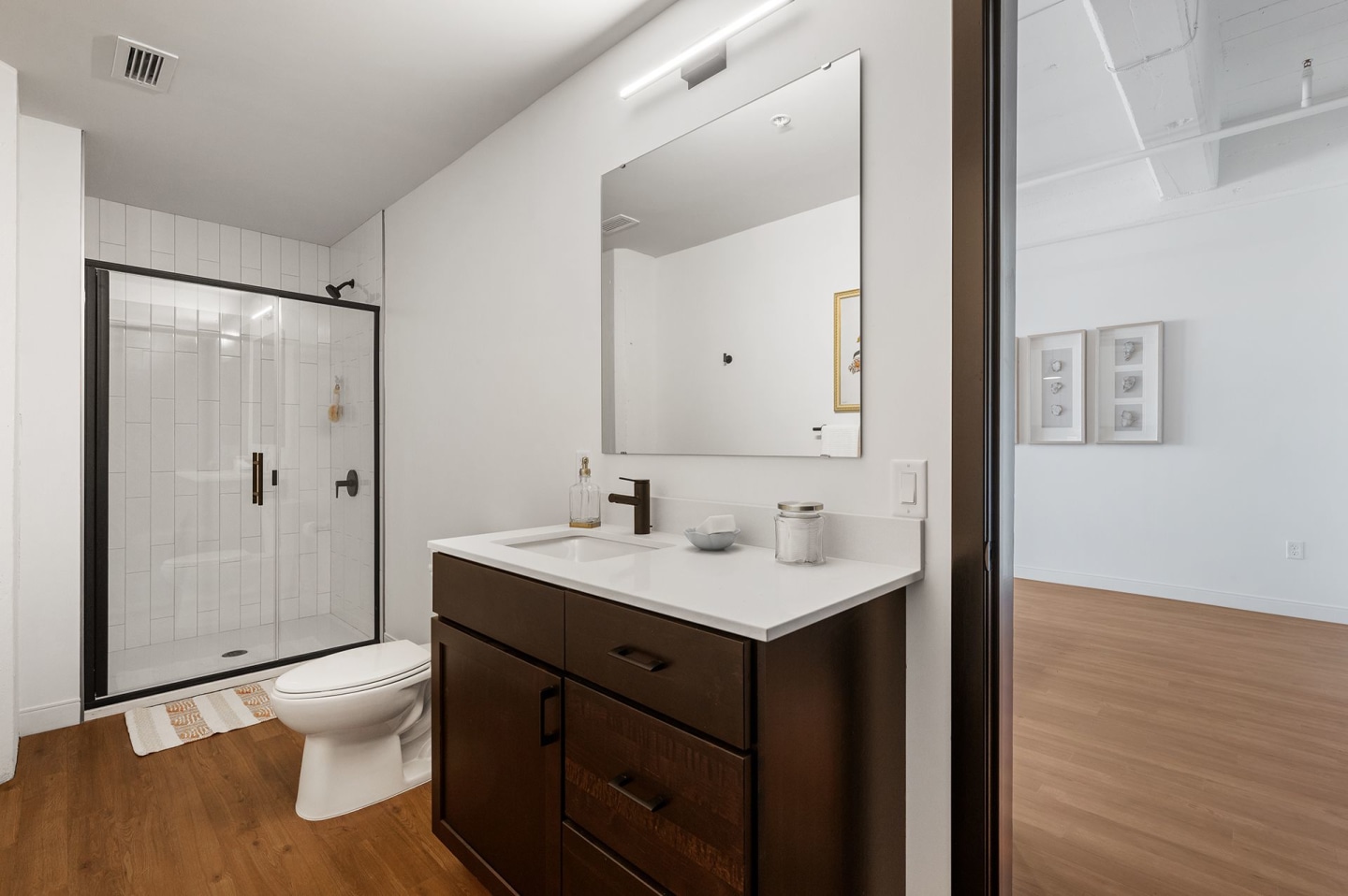 The Victor Luxury Apartments Image 17