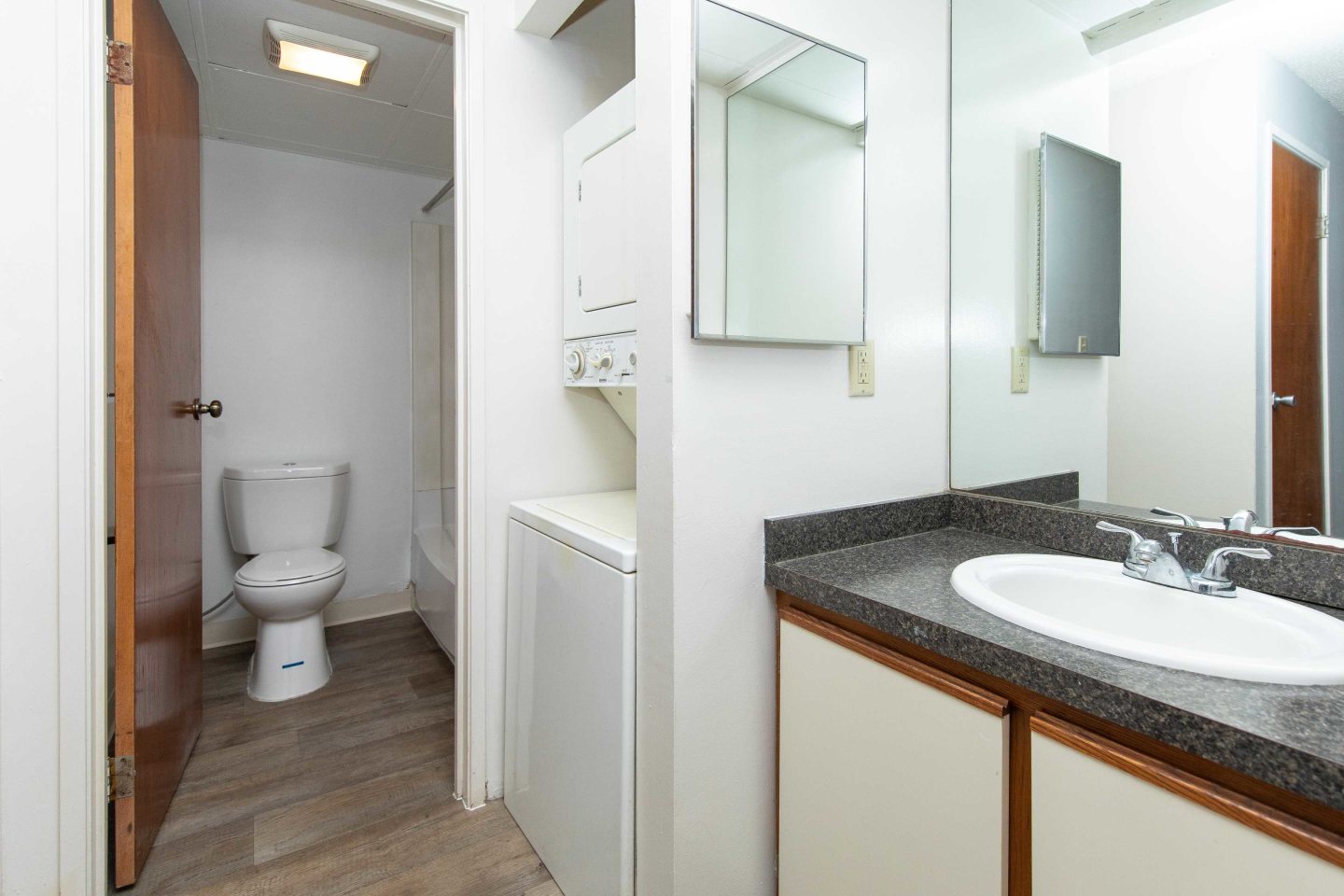 Premier Village Apartments Image 19