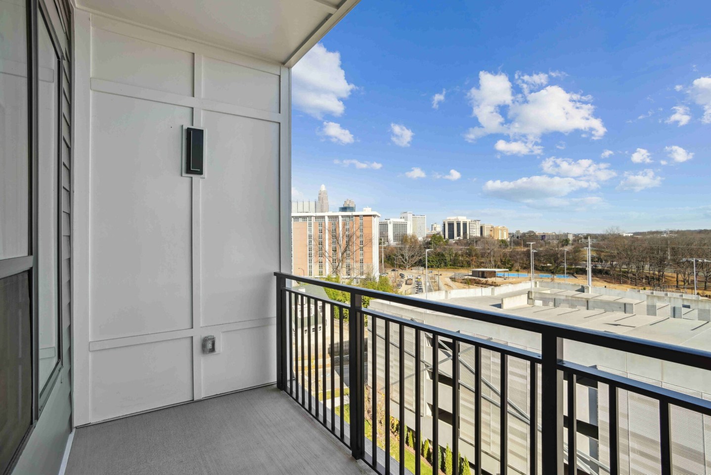 Solis Midtown Image 18
