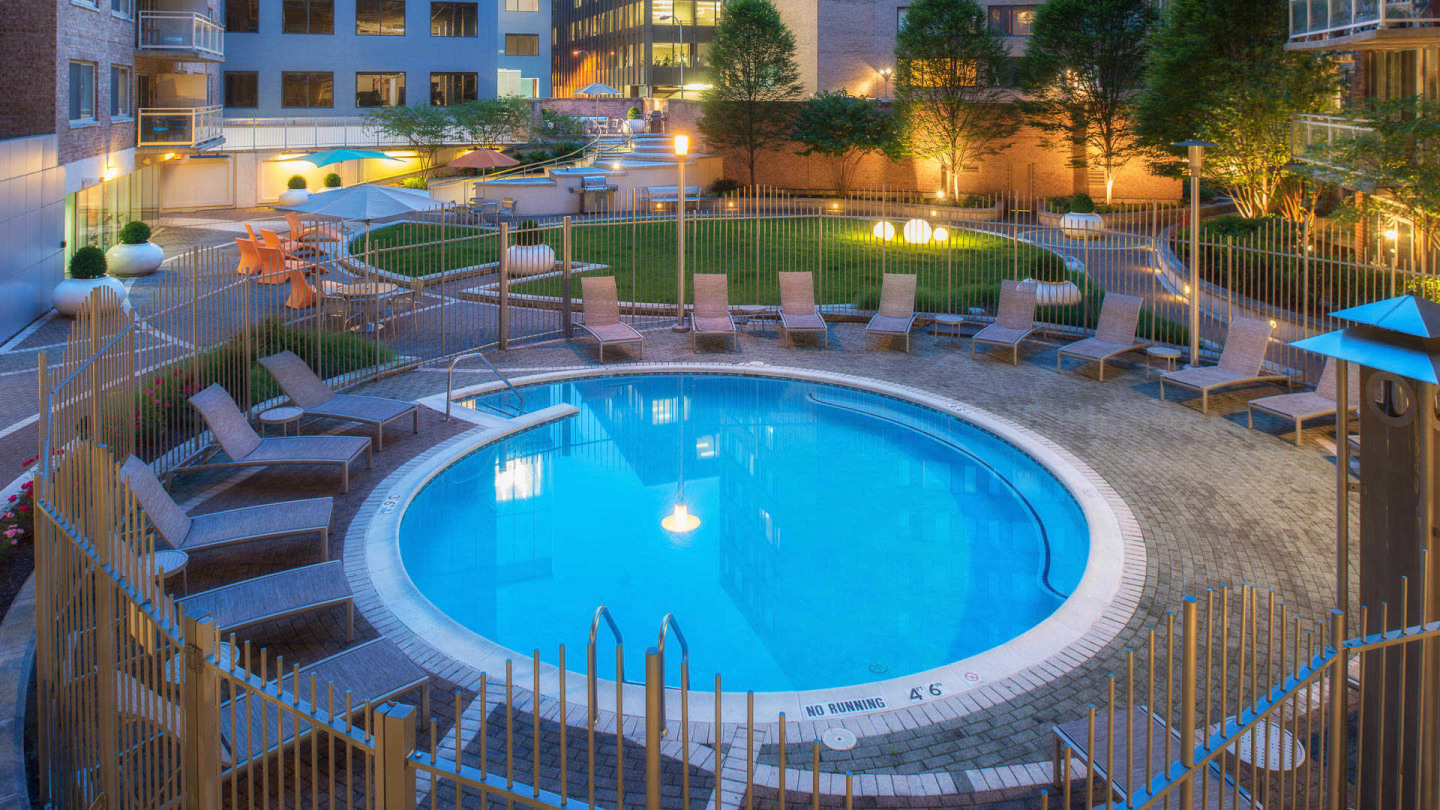 The Flats at Dupont Circle Image 32