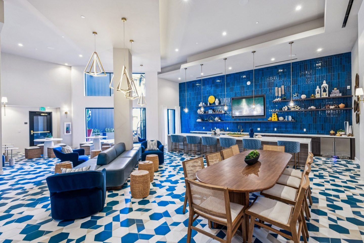 Panorama Apartments Image 3