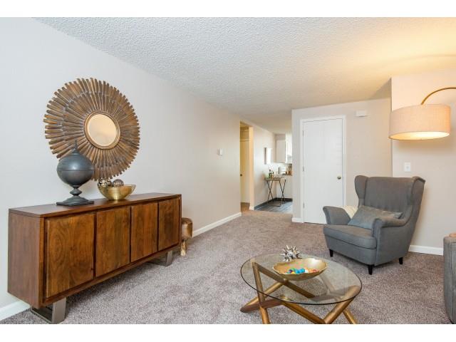 West End Apartments Image 16