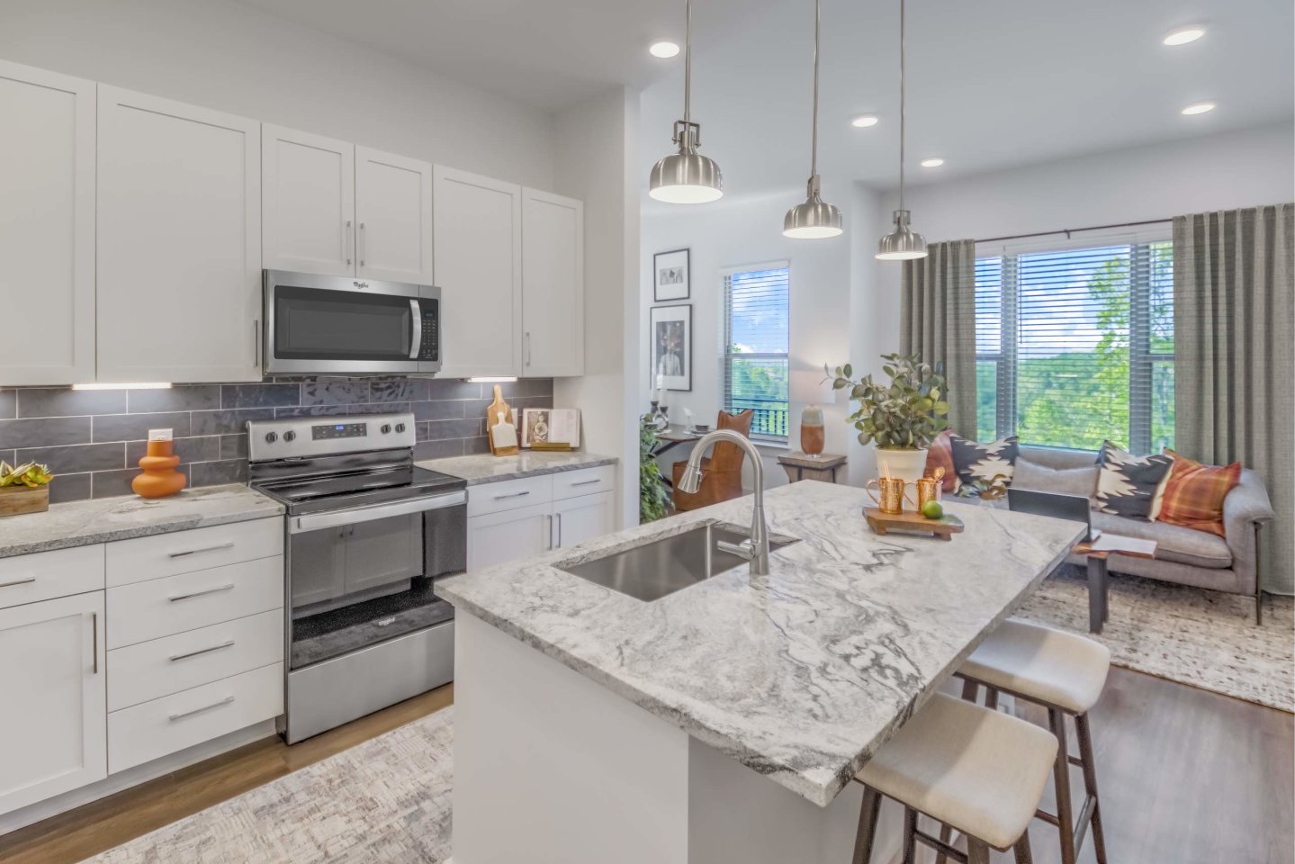 Enclave Piney Mountain Image 1
