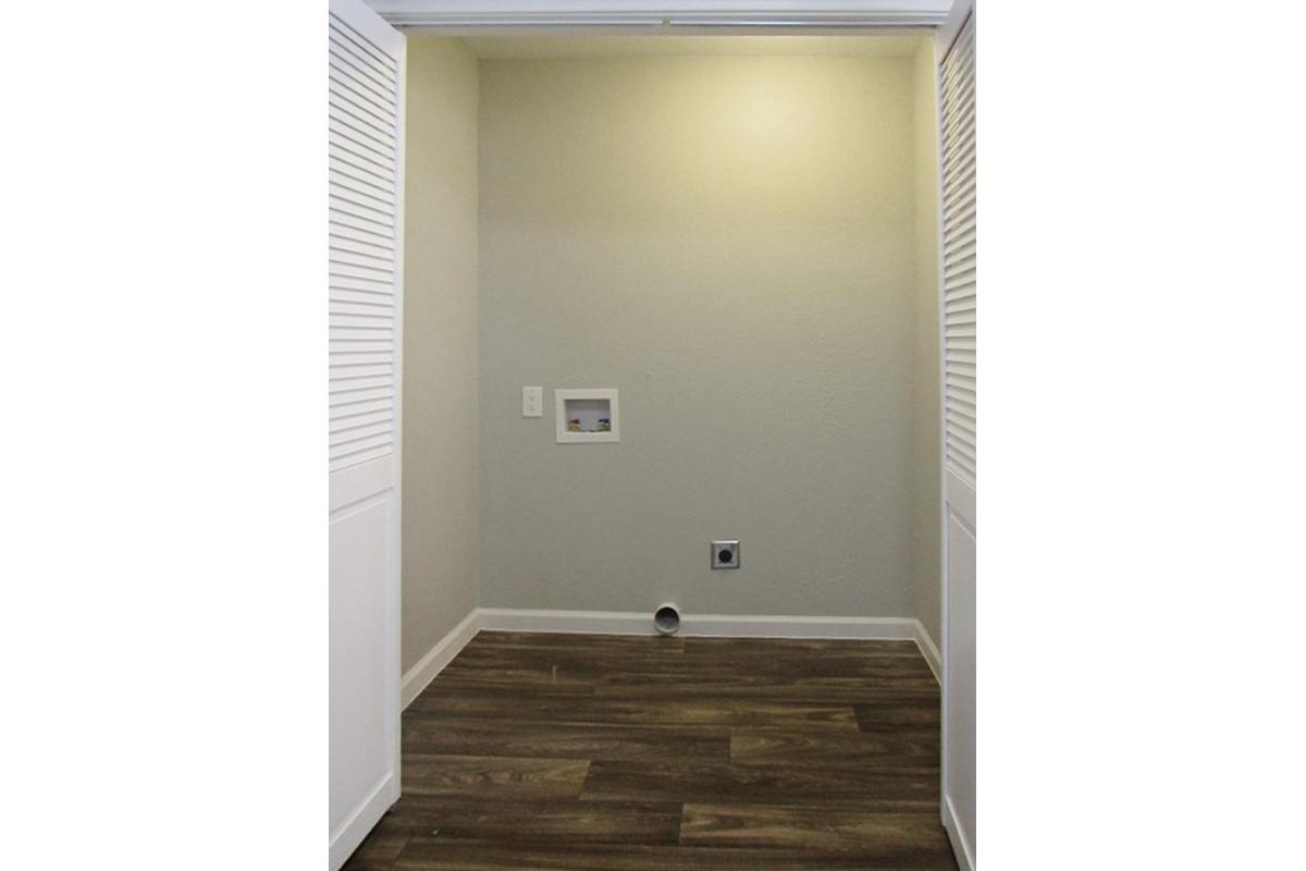 Bluff Springs Townhomes Image 68