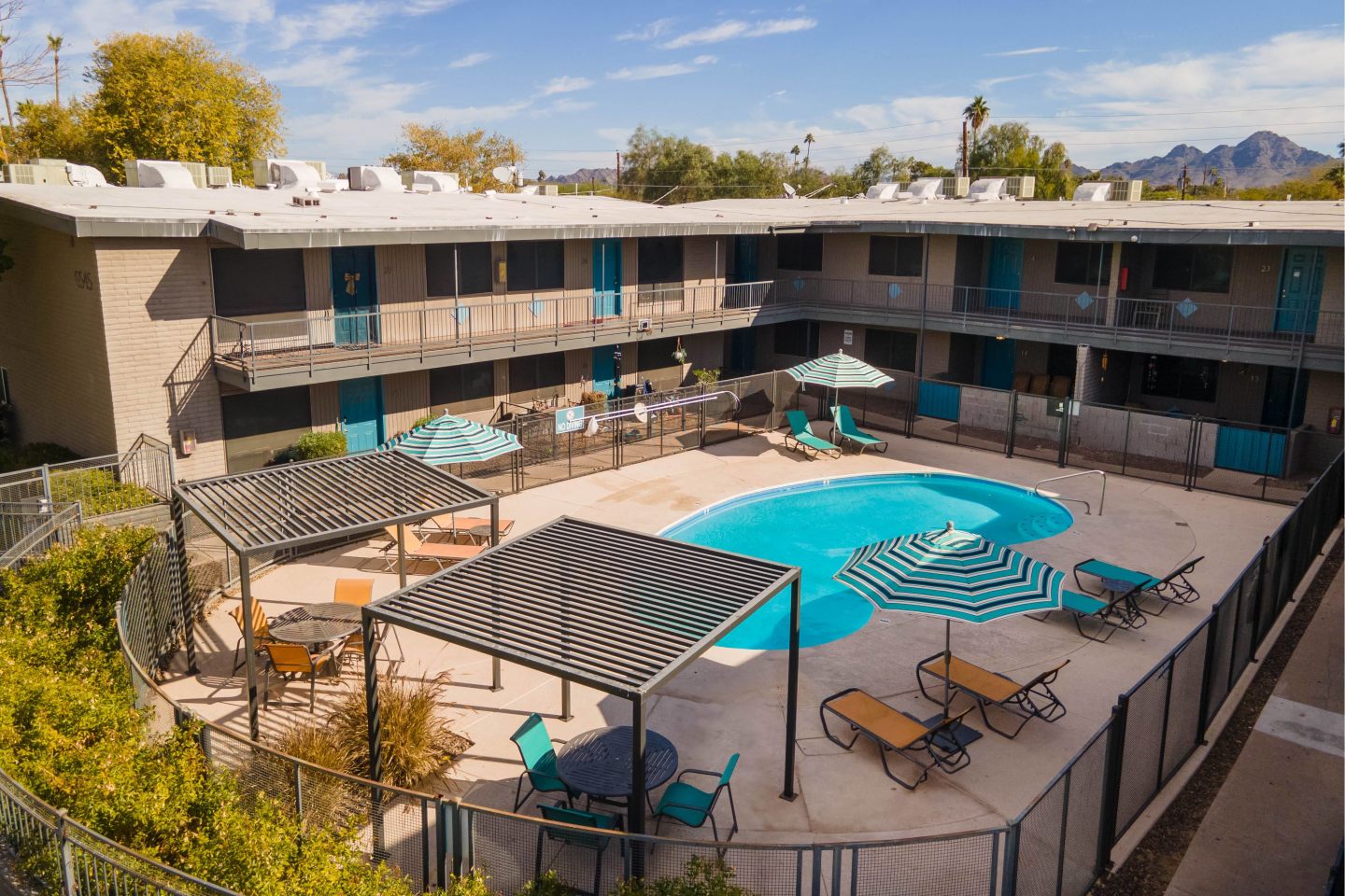 Cornell Apartments Image 16