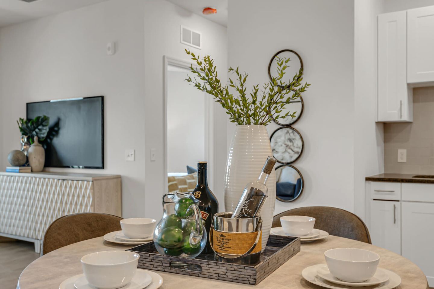 Grand Oak Apartments Image 12