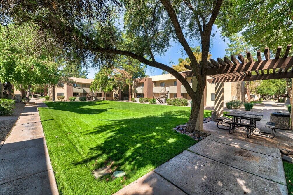 Union Hills Estates Image 9