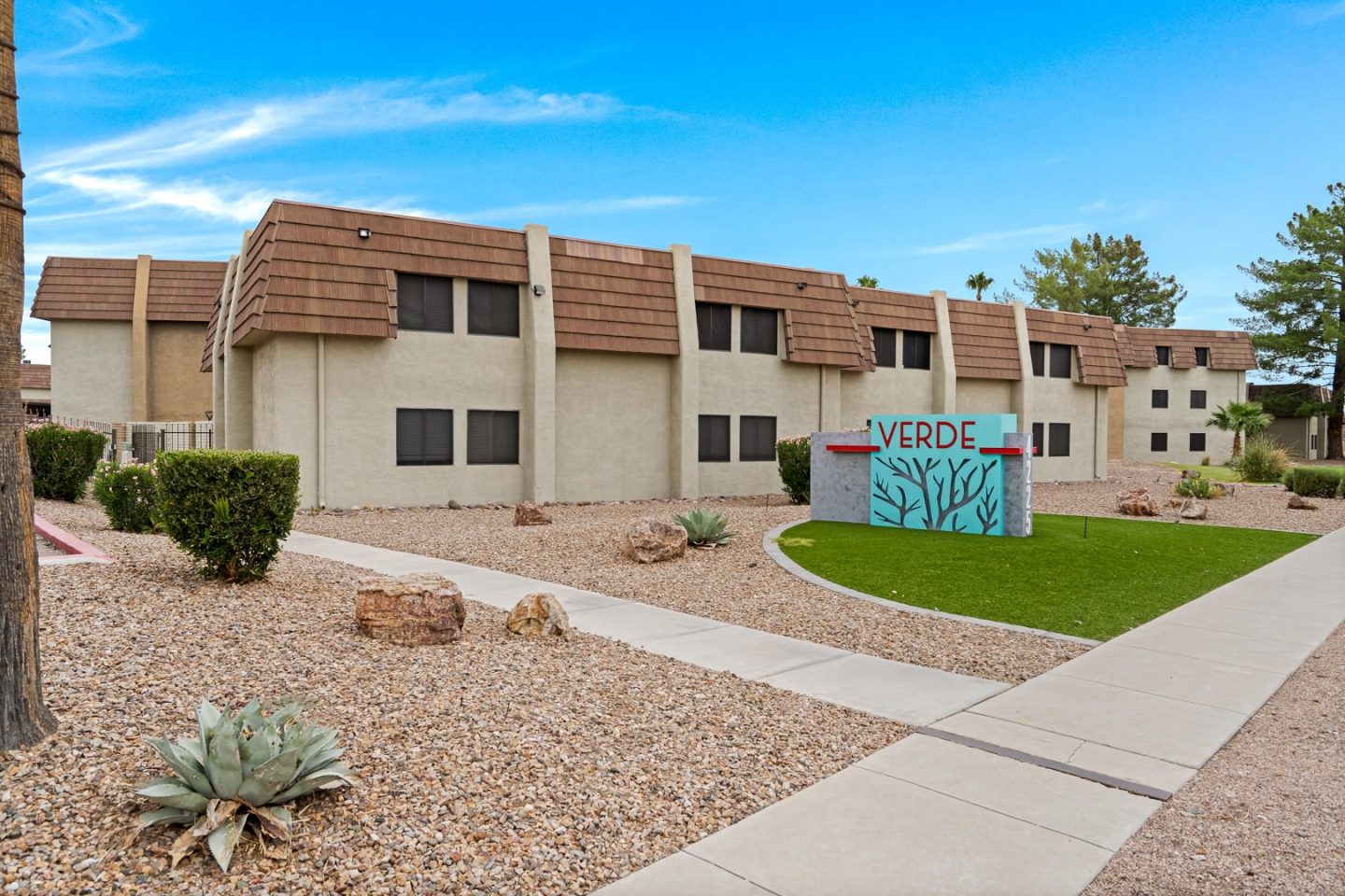 Verde Apartments Image 4