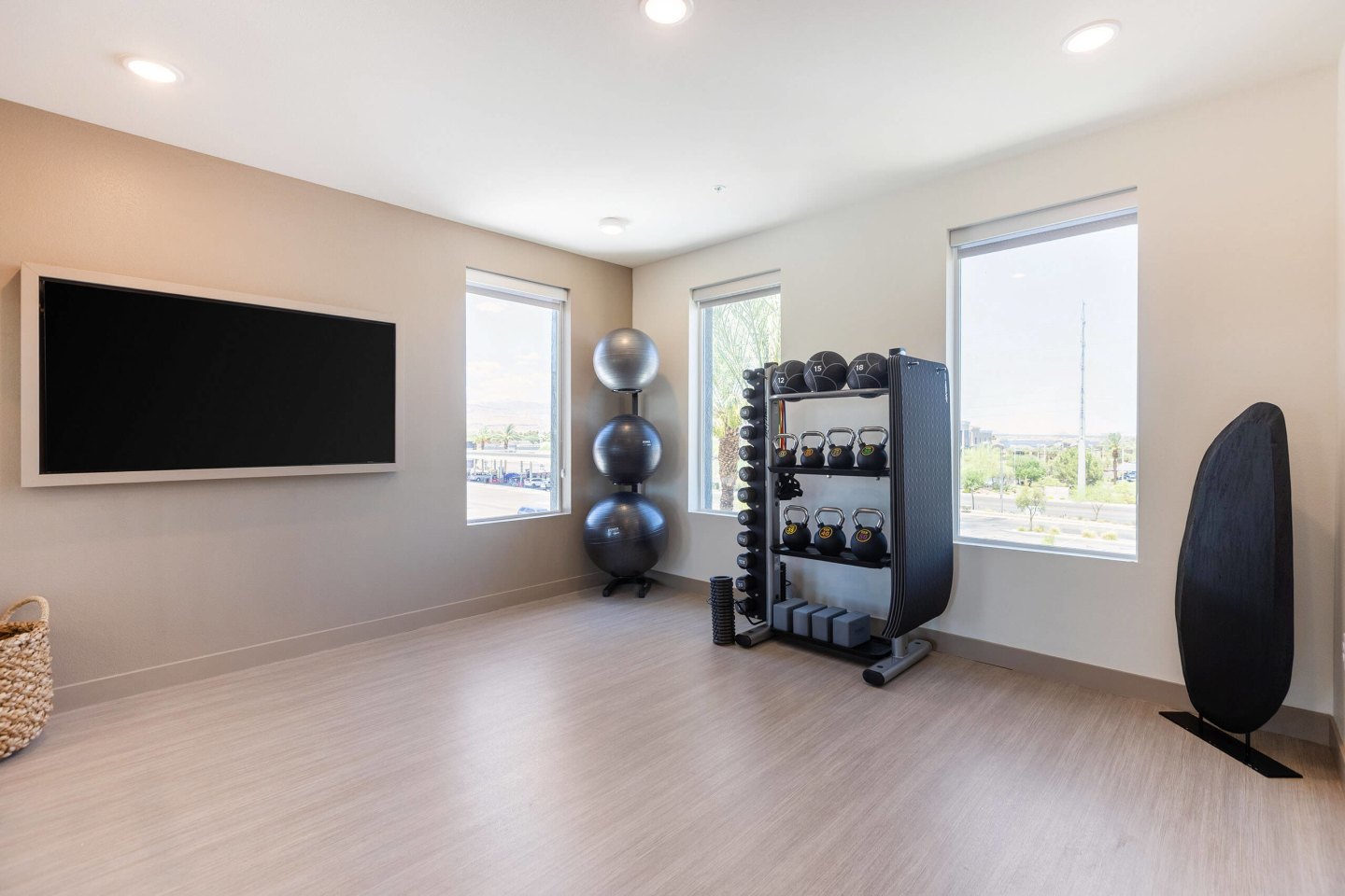 Core Apartment Homes Image 33
