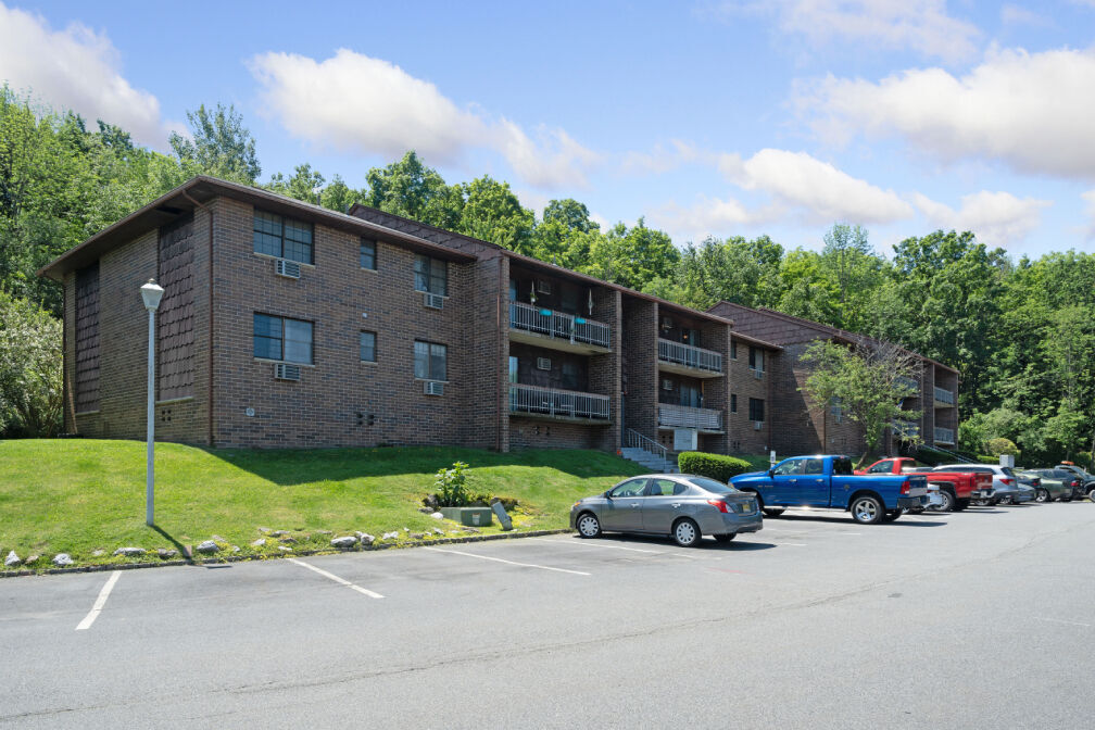 Brook Bridge Apartments Image 32