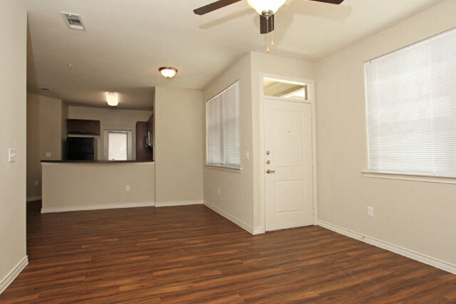 Canyon Springs Apartment Homes Image 17