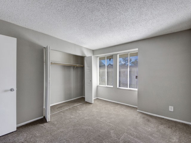 The Point at Arrowhead Image 8