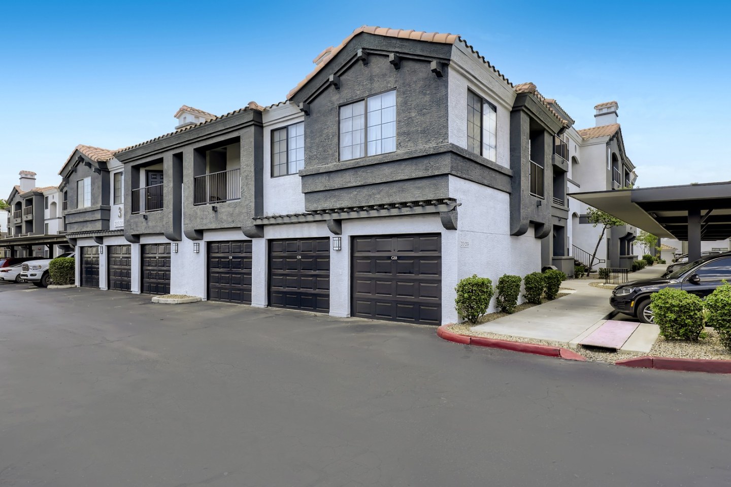 Mandarina Luxury Apartment Homes Image 68