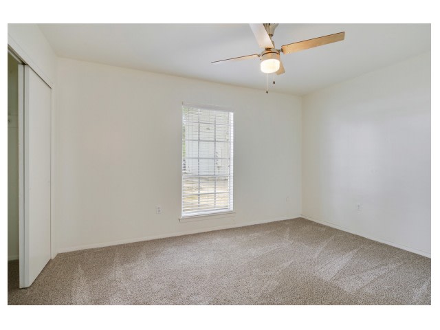 Parc at Mid City Image 18