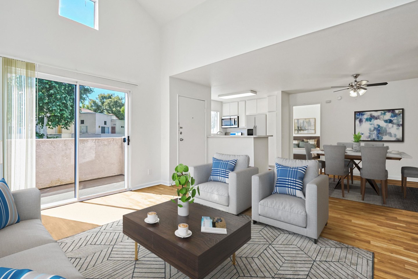 Riverpark apartment homes Image 44