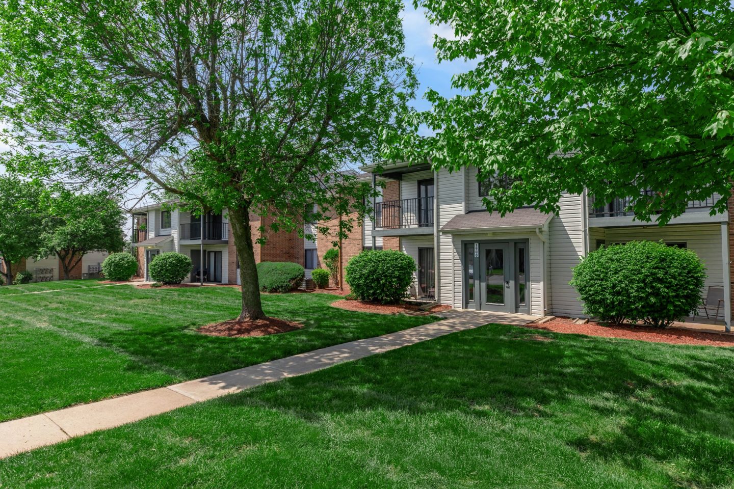 Lakeview Apartments Image 12