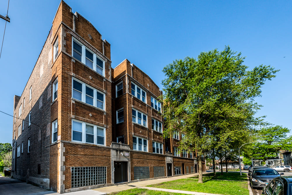 109 N Laramie Ave Image 13