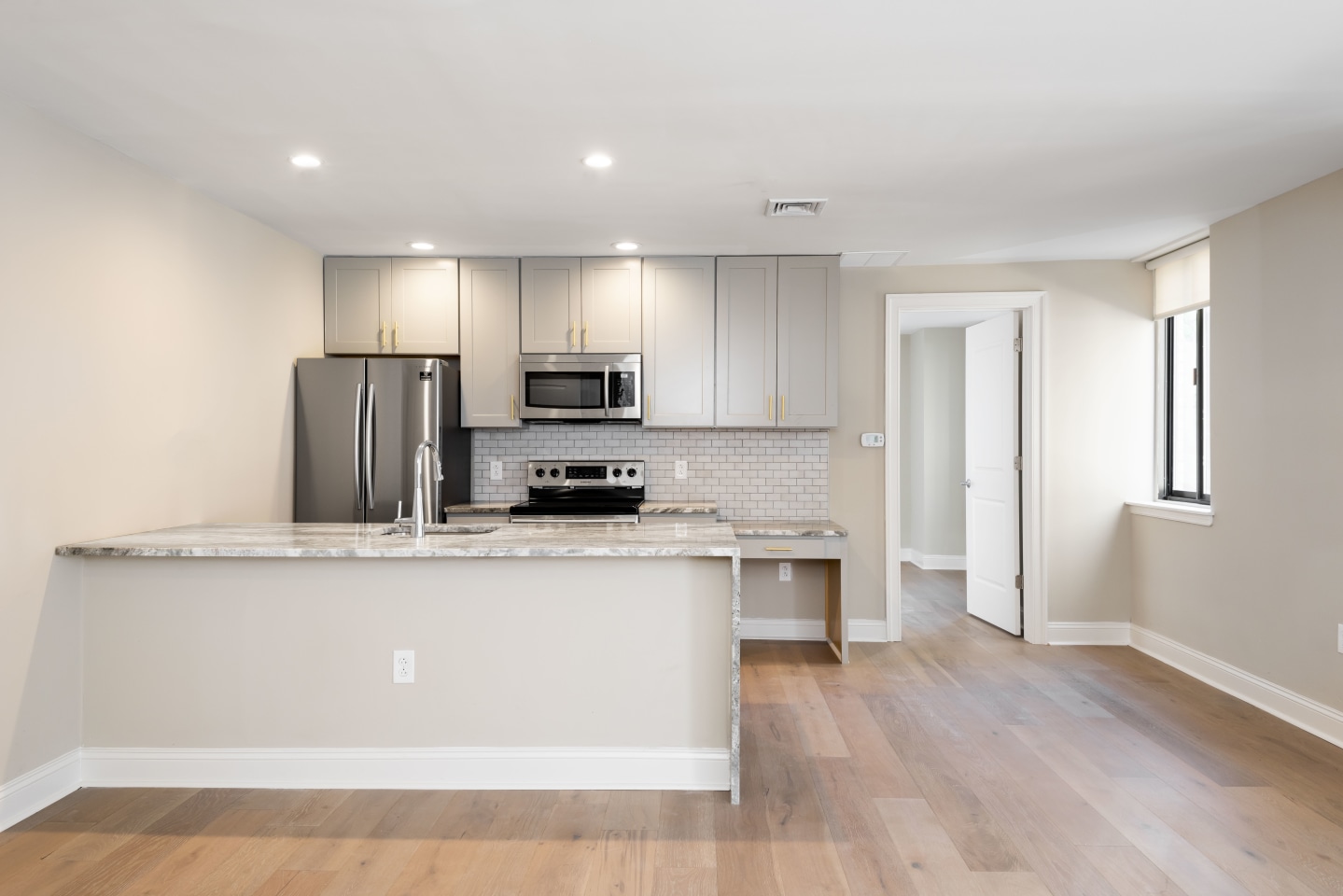 222 Rittenhouse Image 1