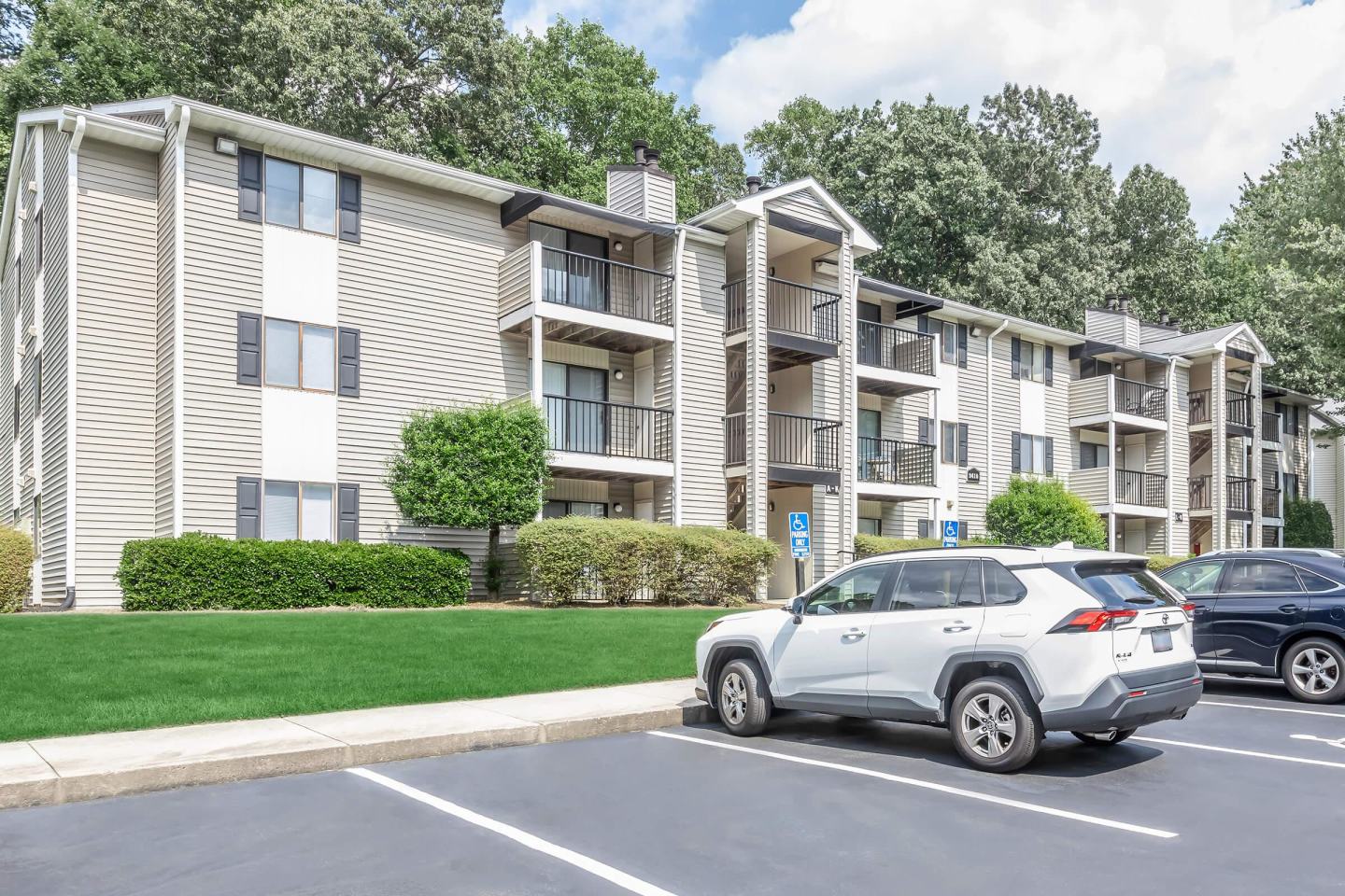 Lake Brandt Apartments Image 48