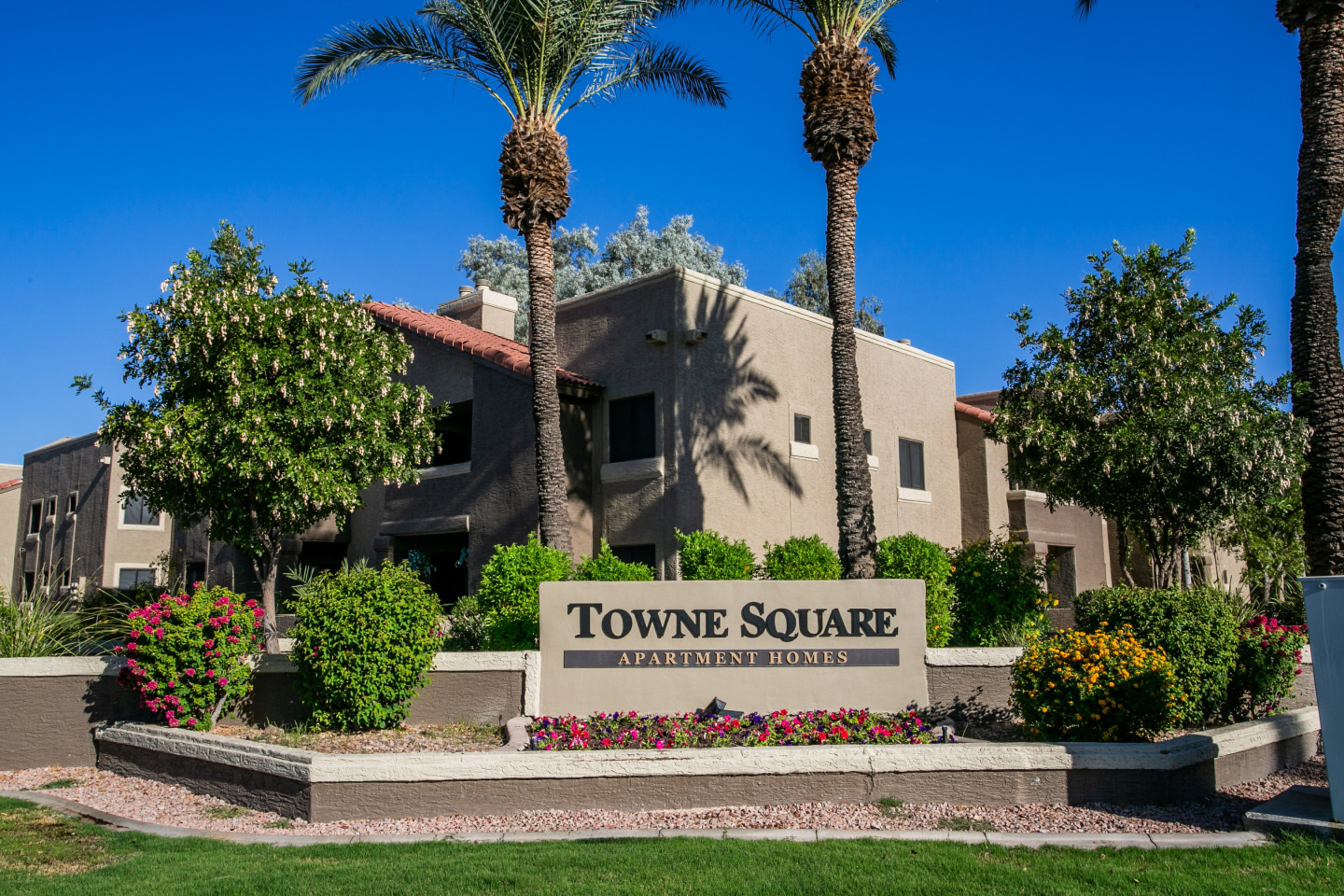 Towne Square Apartment Homes Image 2