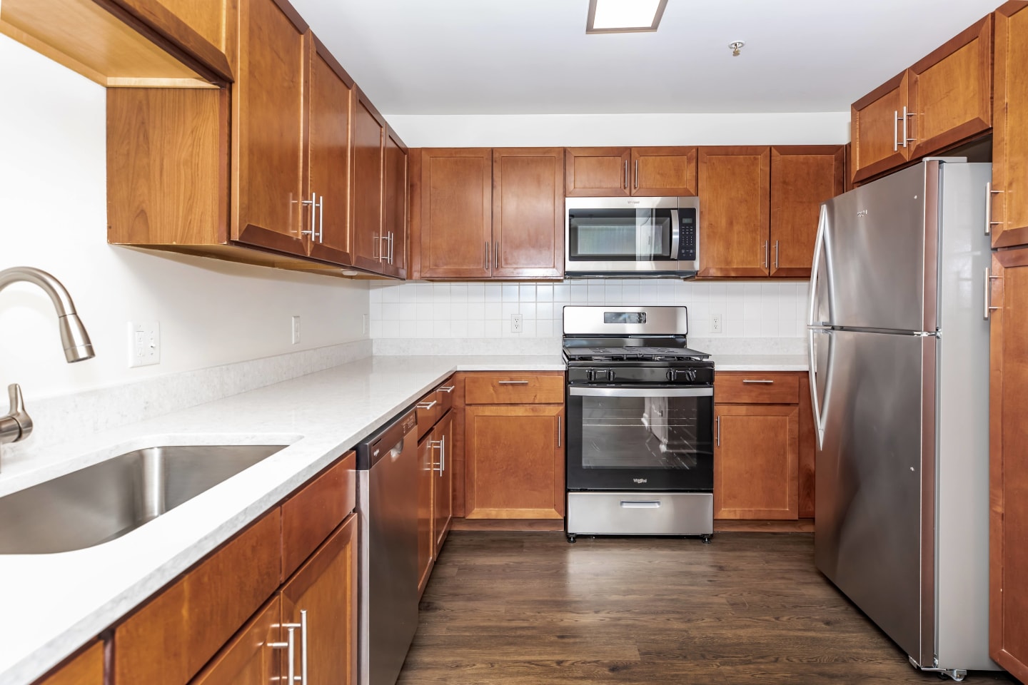 Huntington Townhomes Image 13