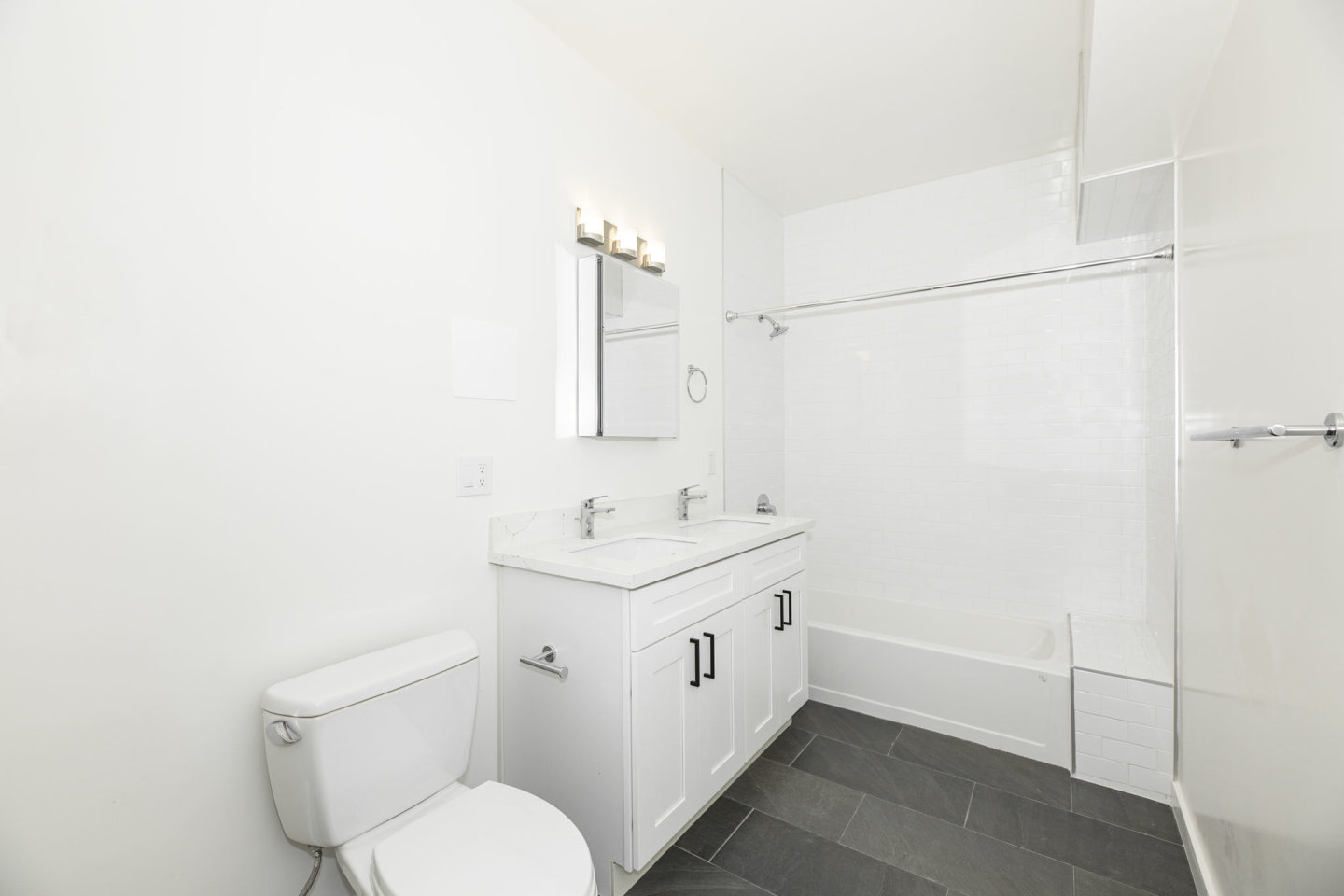 1624 Sacramento Street Image 25