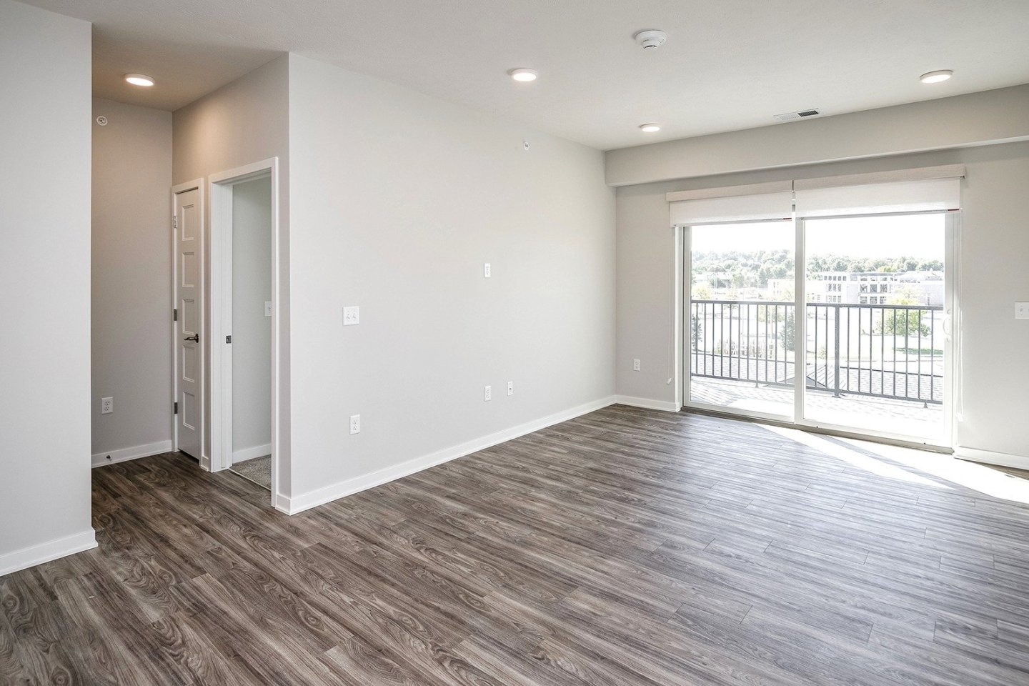 148th Place Apartments Image 28