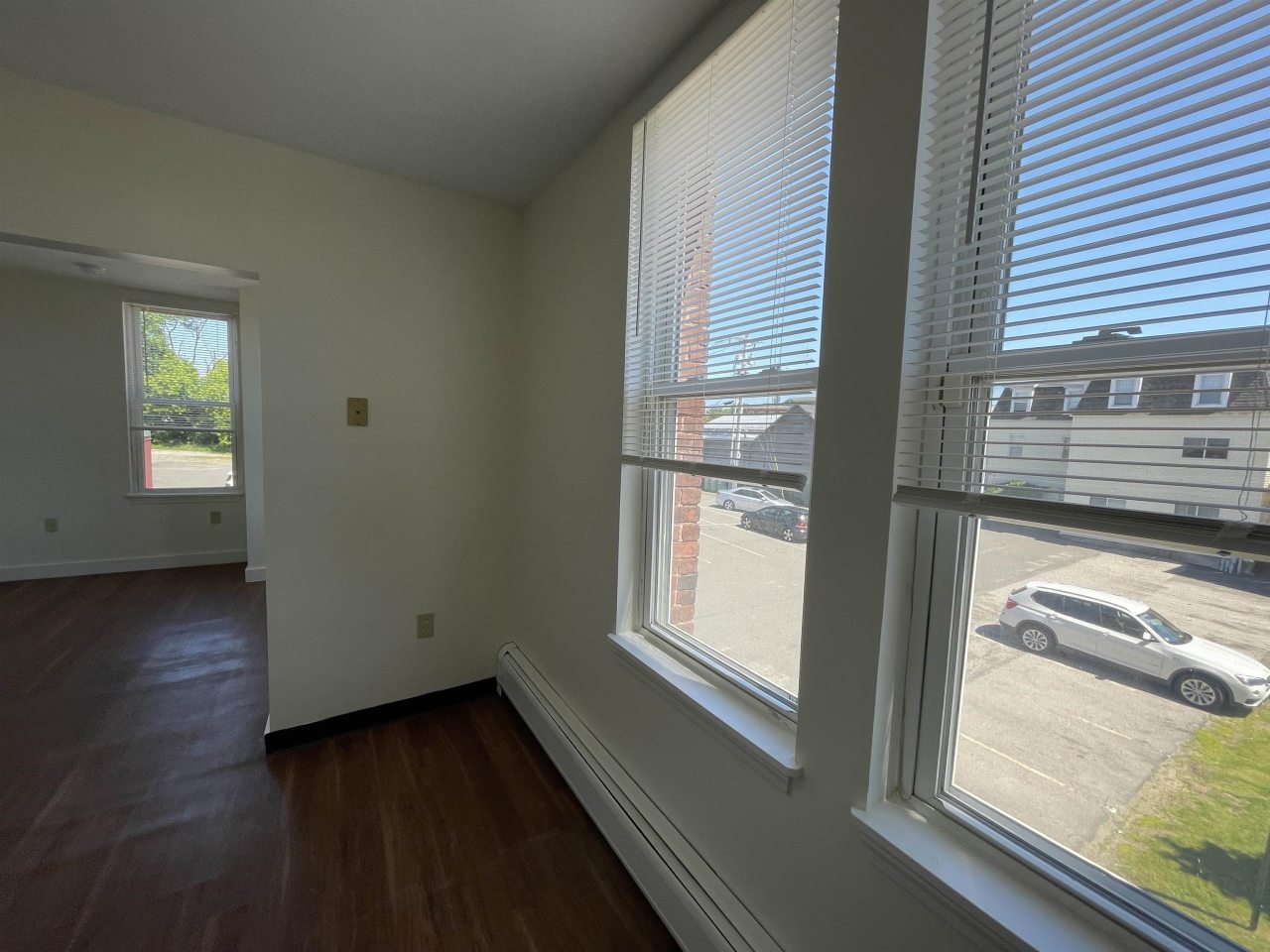 15 West Broadway Image 34