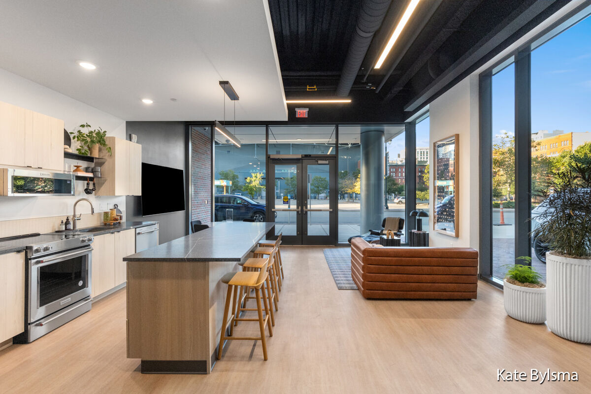 Studio Park Lofts Image 17