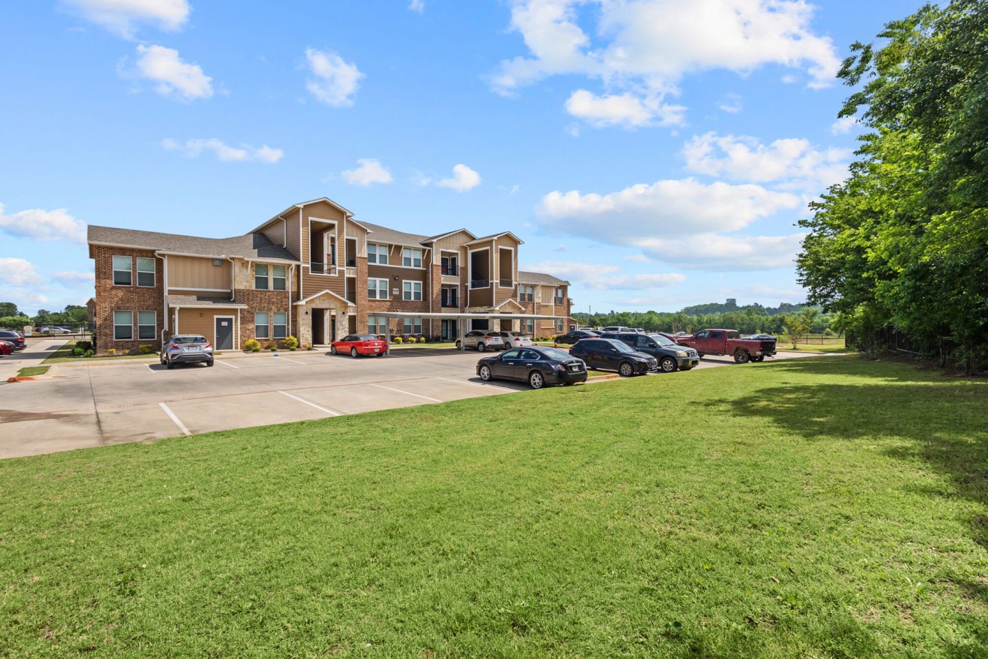 Deer Park Apartments Image 32