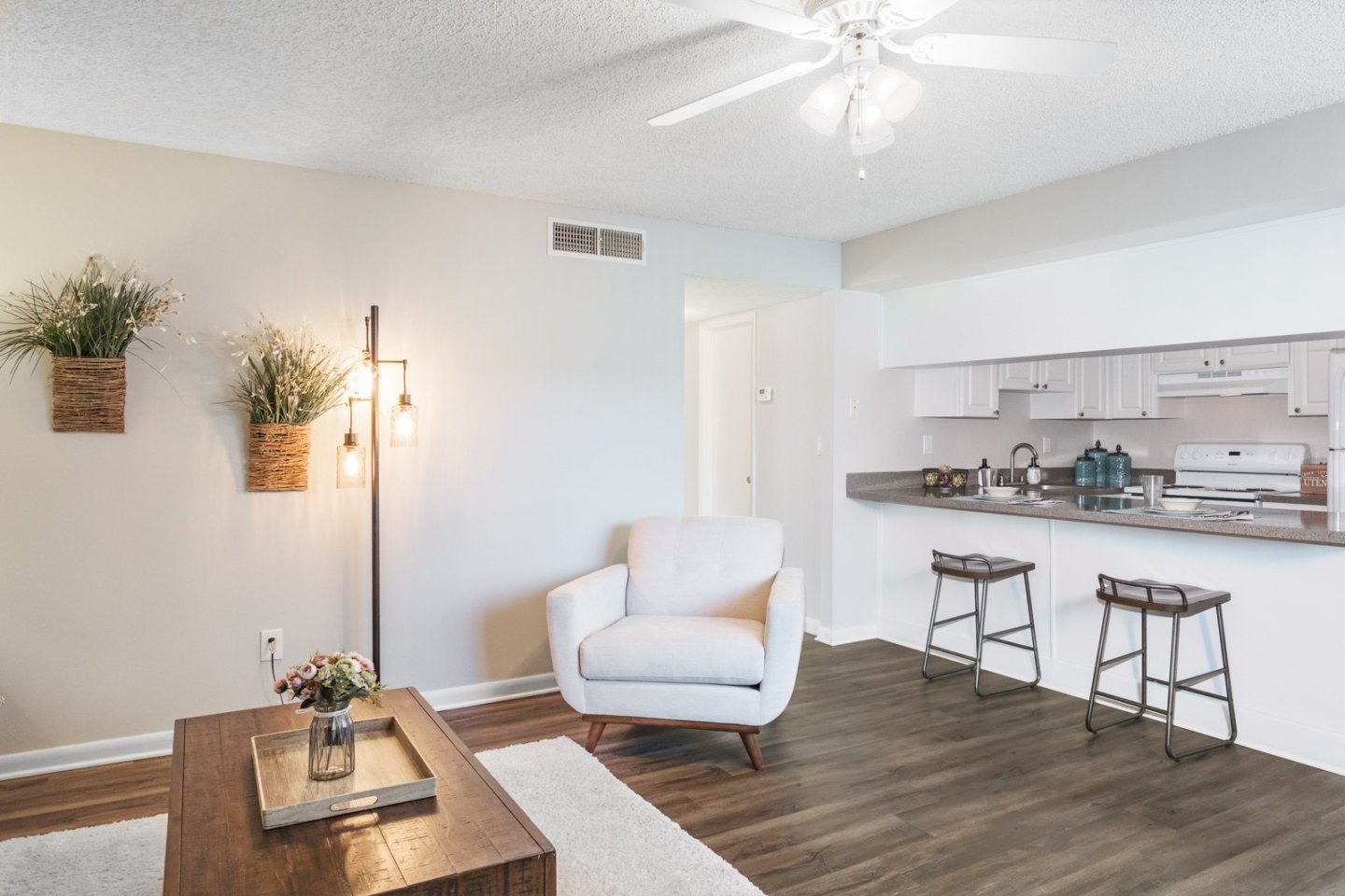 Townsgate Apartments Image 8