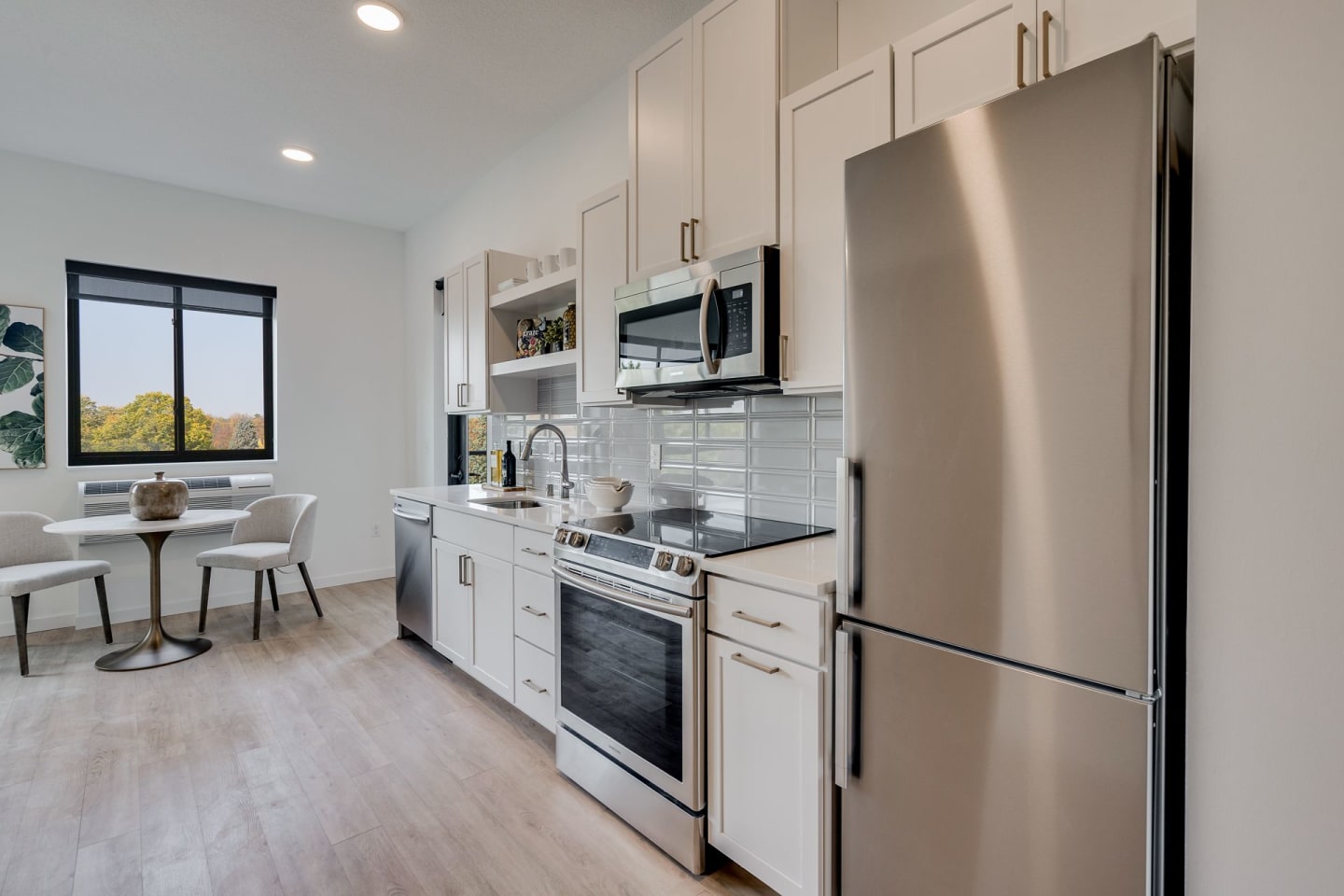 Linden Flats Image 14