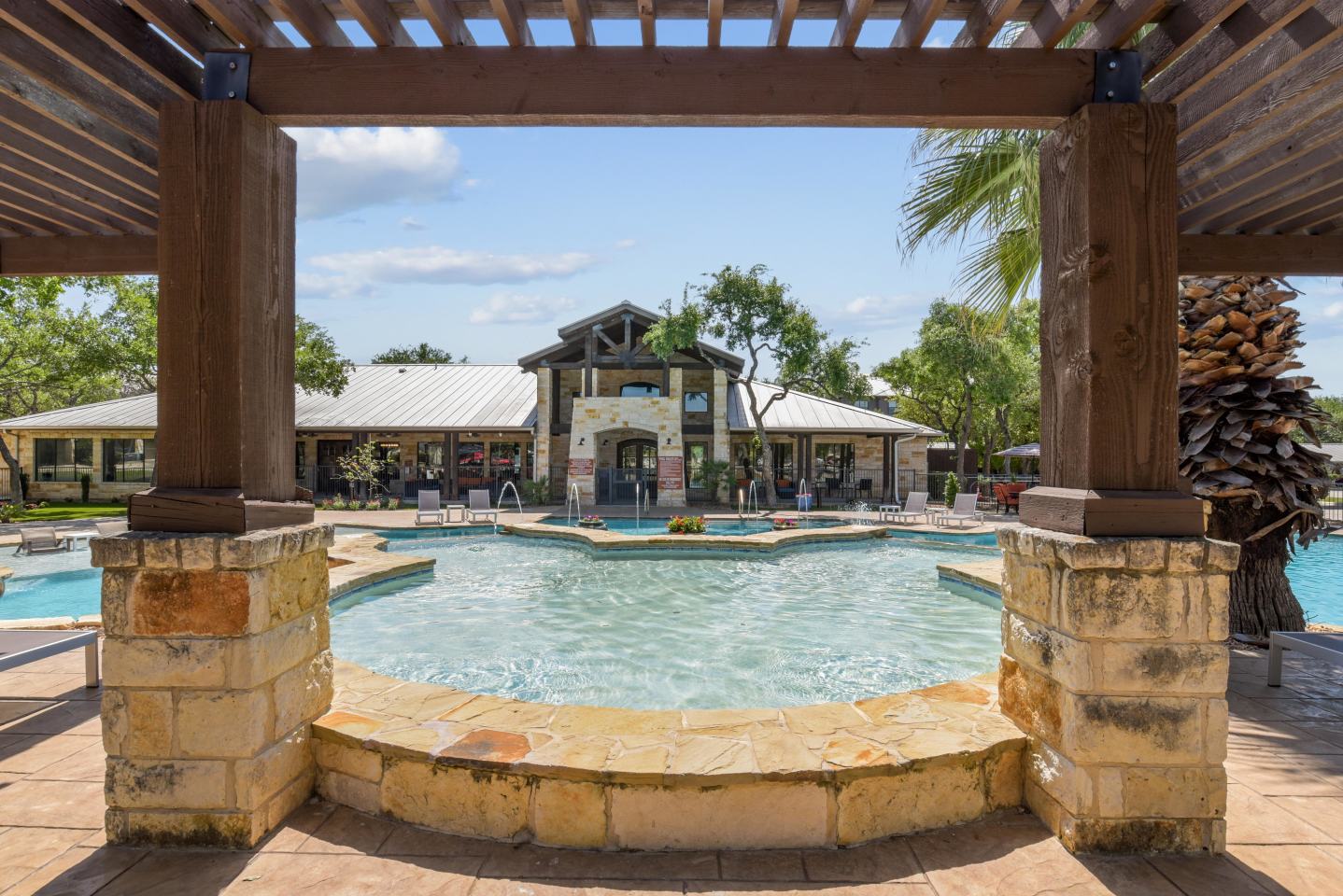 Platinum Shavano Oaks Image 10