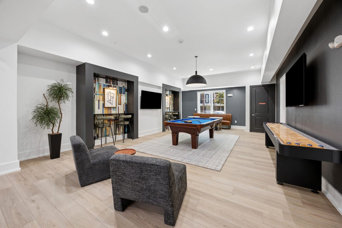 4110 Fairmount Image 18